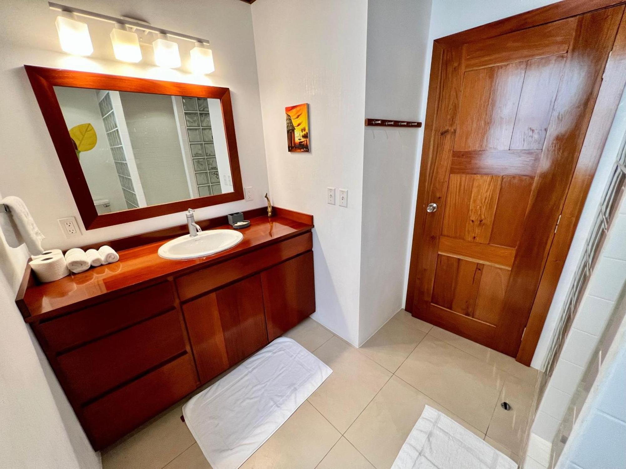 Velento Partial Ocean View Penthouse #7 Villa Caye Caulker Exterior photo