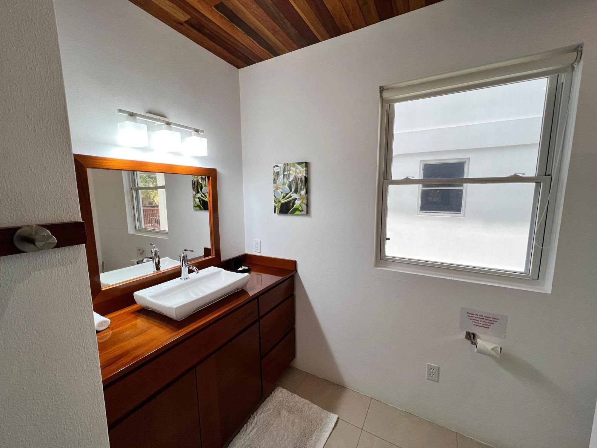 Velento Partial Ocean View Penthouse #7 Villa Caye Caulker Exterior photo